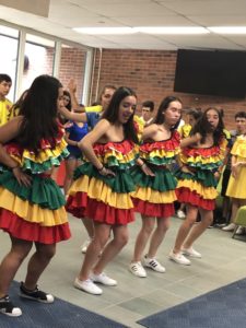 Colombian students experience Vermont