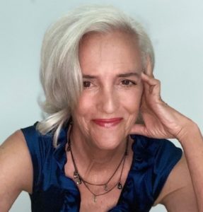 DMC Professor Cynde Strand part of CNN team that won Emmy for coverage of Ukraine invasion