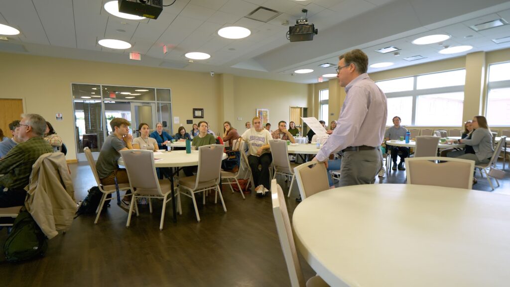 Saint Michael’s students, faculty mentors kick off summer research projects