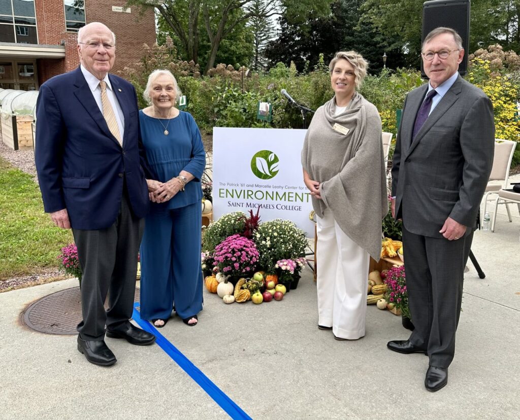 Patrick Leahy ’61 and Marcelle Leahy come home to Saint Michael’s for dedication, celebration