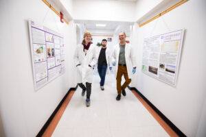 Biology Professor earns international recognition for faculty-student research in ‘The Lub Lab’