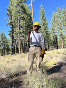 Turning up the heat: St. Mike’s alum parlays wilderness experience into service career fighting wildfires